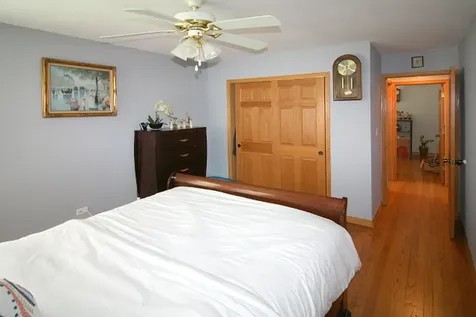 5824 West Higgins Avenue Chicago IL 60630