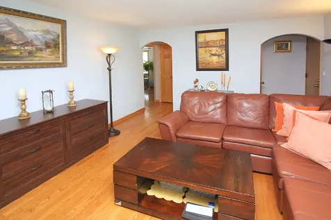 5824 West Higgins Avenue Chicago IL 60630