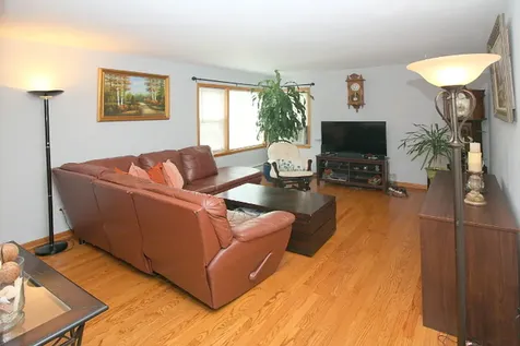 5824 West Higgins Avenue Chicago IL 60630