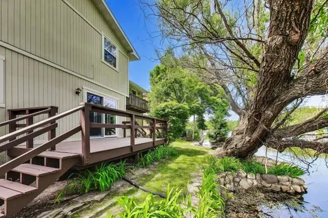 212 Island Drive Island Lake IL 60042