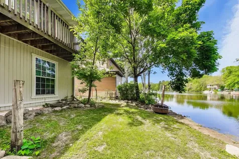 212 Island Drive Island Lake IL 60042