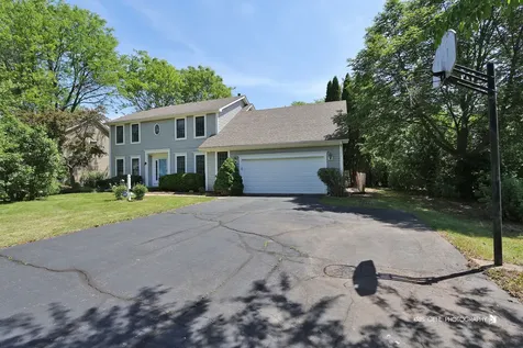 4002 Acacia Drive Crystal Lake IL 60012