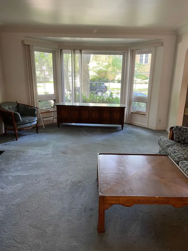 6505 North Minnehaha Avenue Chicago IL 60646