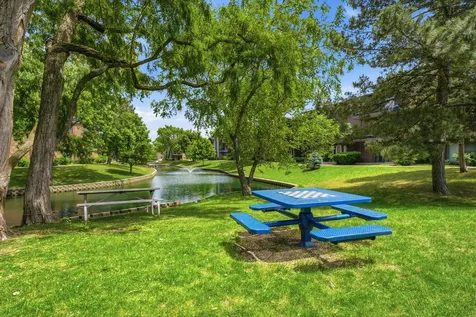 2512 Waterbury Drive Woodridge IL 60517