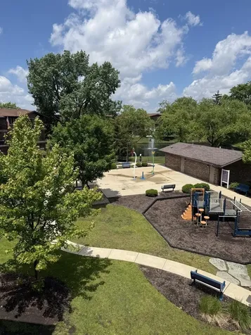 2512 Waterbury Drive Woodridge IL 60517