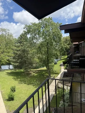2512 Waterbury Drive Woodridge IL 60517