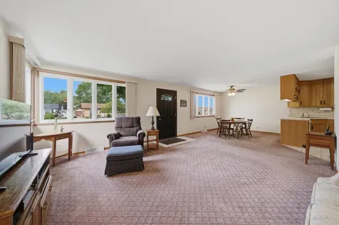 12841 Terrace Lane Crestwood IL 60418