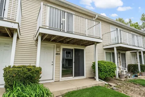 485 Meadow Green Lane Round Lake Beach IL 60073