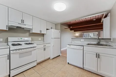 485 Meadow Green Lane Round Lake Beach IL 60073