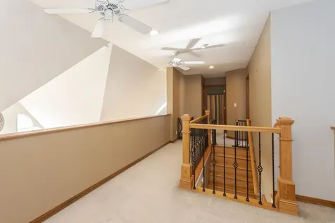 9 Red Stone Court Bloomington IL 61704