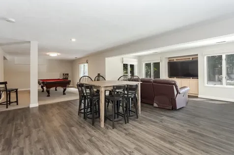 9 Red Stone Court Bloomington IL 61704