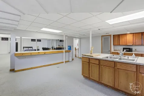 185 South Ames Street Cabery IL 60919