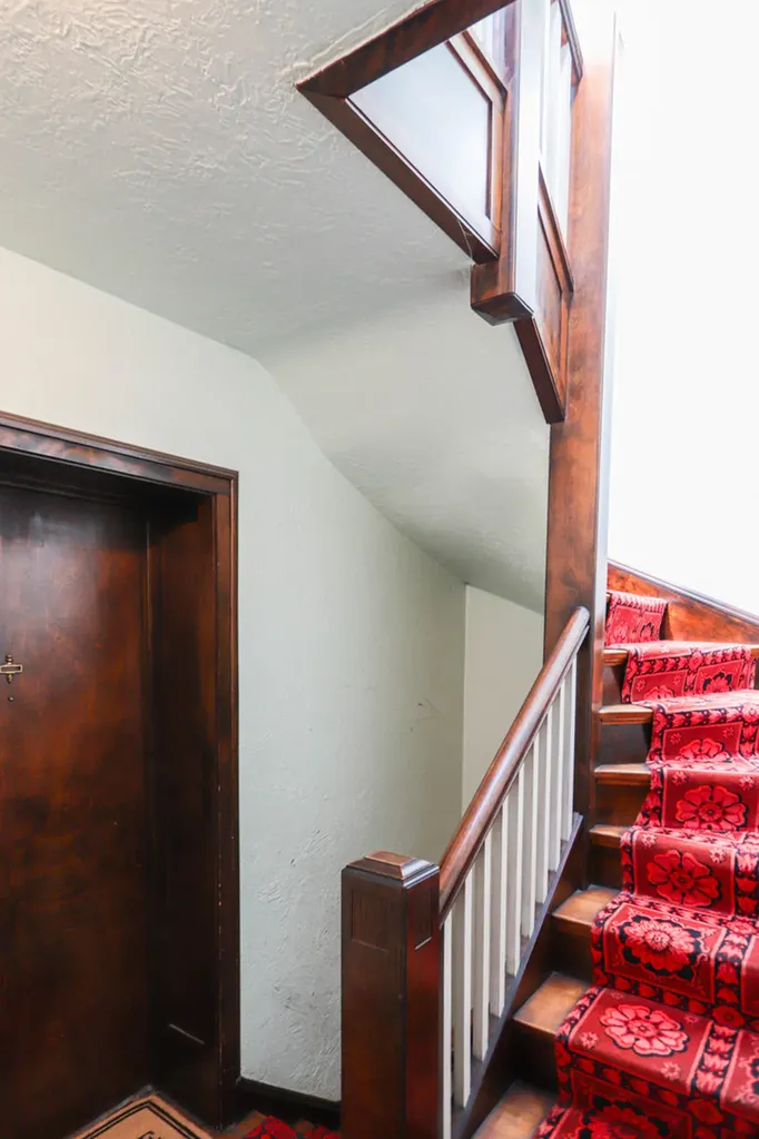 1217 West Granville Avenue Chicago IL 60660