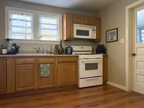 7535 West Foster Avenue Harwood Heights IL 60706