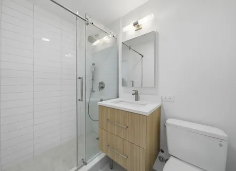1355 North Sandburg Terrace Chicago IL 60610