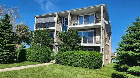 8125 S Roberts Road Bridgeview IL 60455