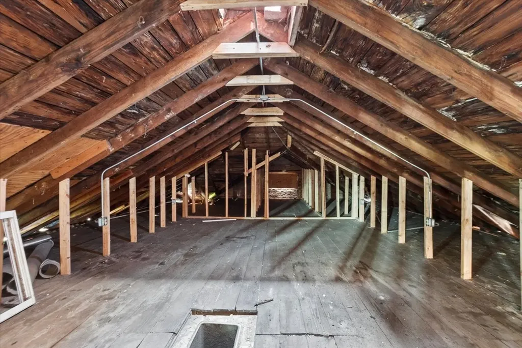 8627 South Throop Street Chicago IL 60620