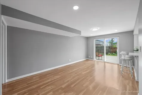 9137 Barberry Lane Des Plaines IL 60016