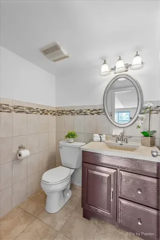 9137 Barberry Lane Des Plaines IL 60016