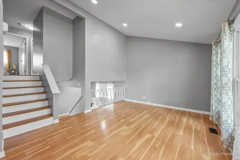 9137 Barberry Lane Des Plaines IL 60016