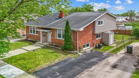 9137 Barberry Lane Des Plaines IL 60016