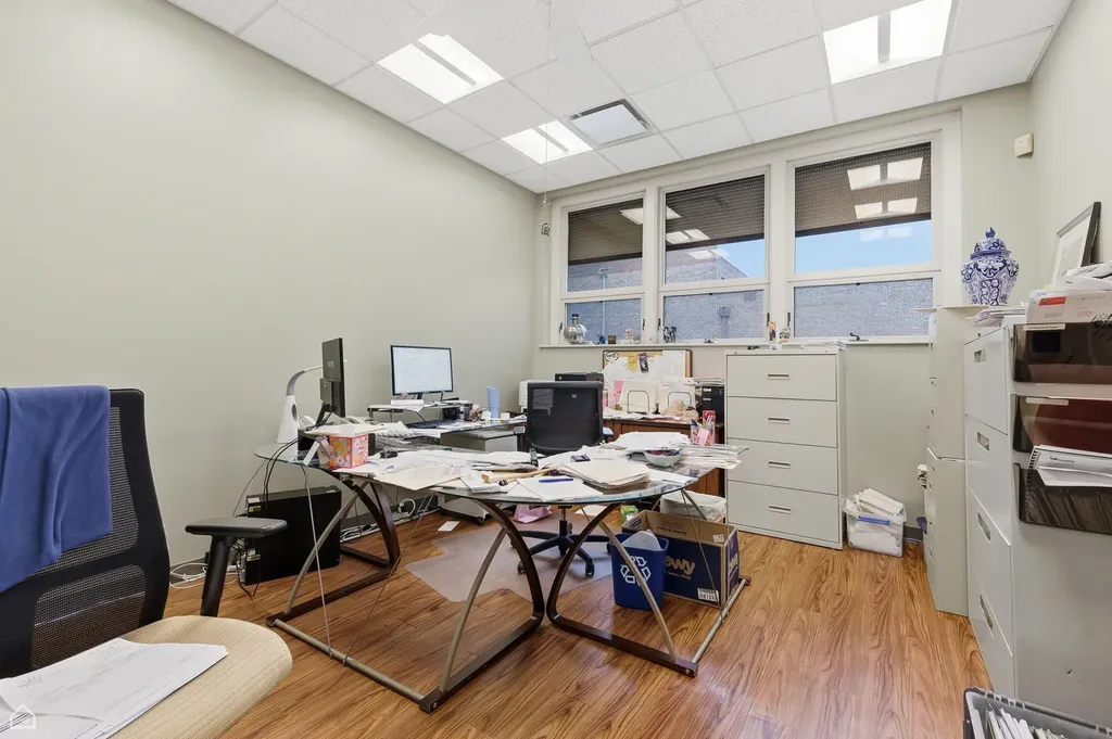 6218 South Oakley Avenue Chicago IL 60636