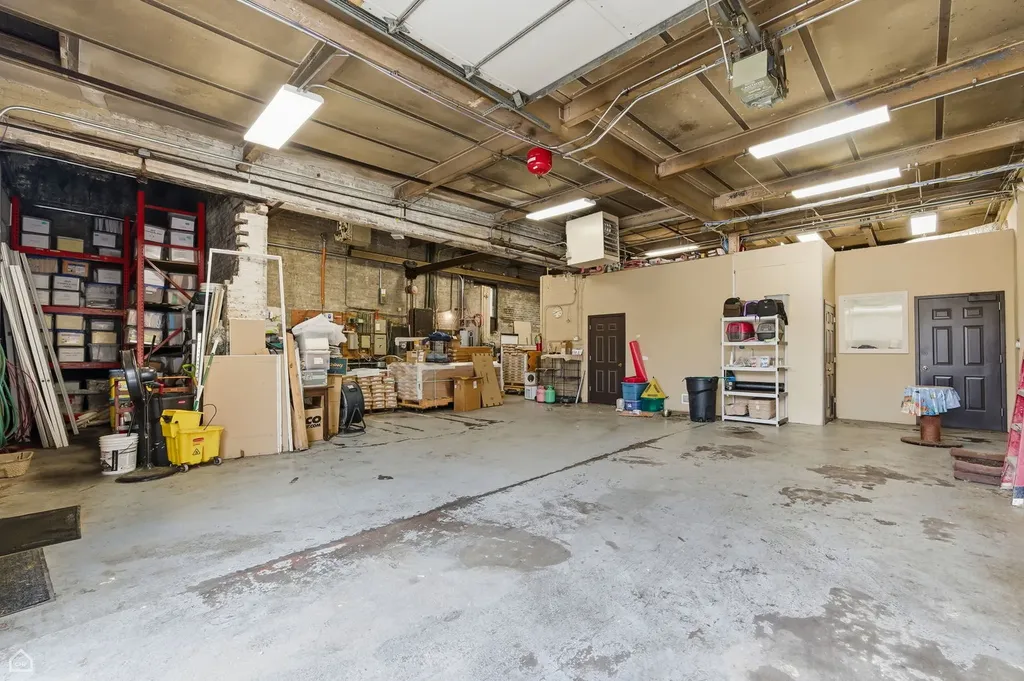 6218 South Oakley Avenue Chicago IL 60636