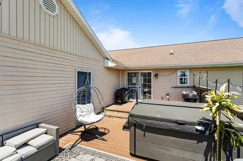 309 South High Street Fairmount IL 61841