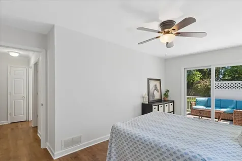 313 Maple Lane Round Lake IL 60073