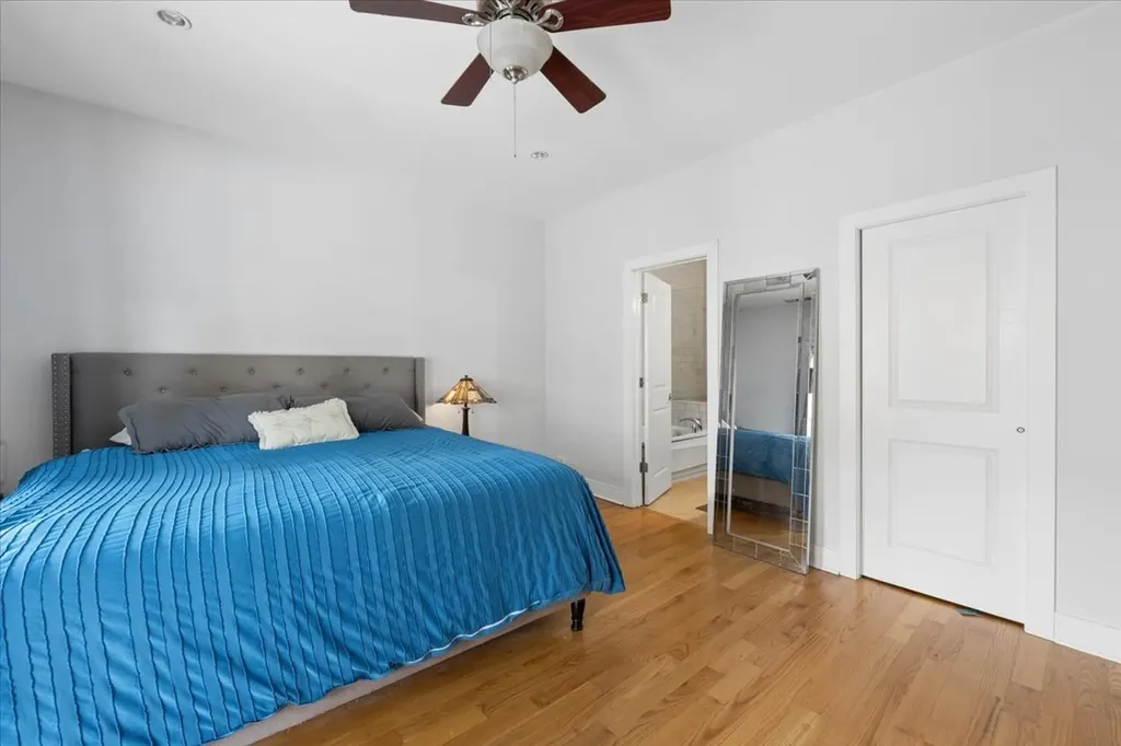1909 West North Avenue Chicago IL 60622