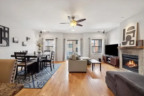 1909 West North Avenue Chicago IL 60622