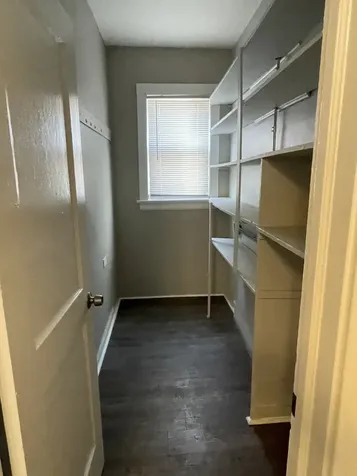 7704 South Carpenter Street Chicago IL 60620