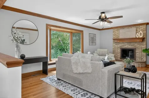 154 North Buckingham Drive Sugar Grove IL 60554