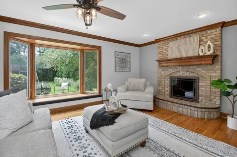 154 North Buckingham Drive Sugar Grove IL 60554