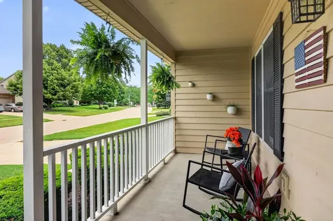 154 North Buckingham Drive Sugar Grove IL 60554