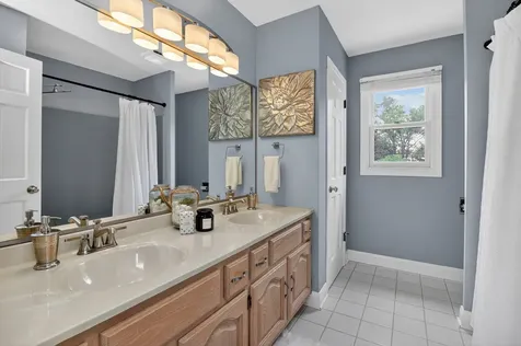 154 North Buckingham Drive Sugar Grove IL 60554