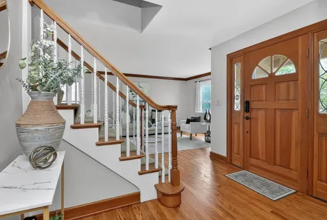 154 North Buckingham Drive Sugar Grove IL 60554