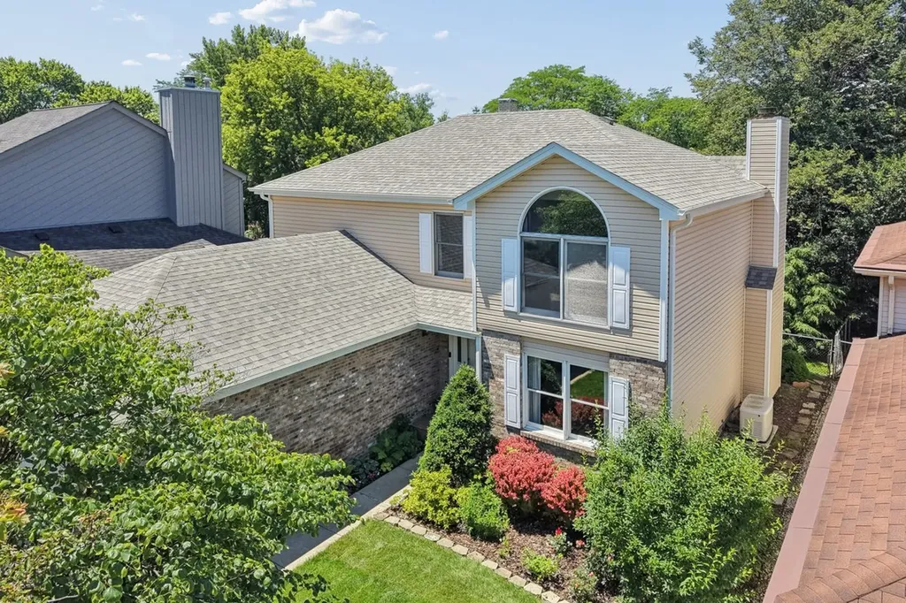 428 Lindley Avenue Westmont IL 60559