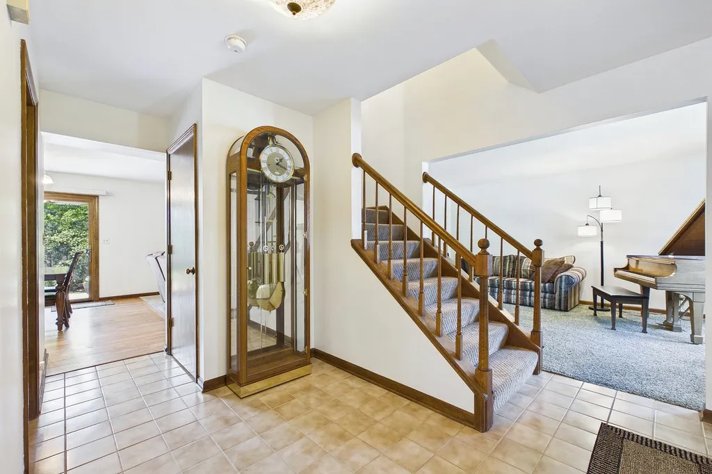 428 Lindley Avenue Westmont IL 60559