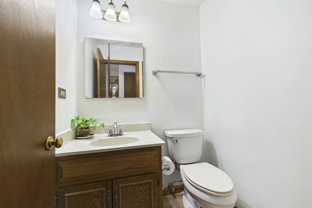 428 Lindley Avenue Westmont IL 60559