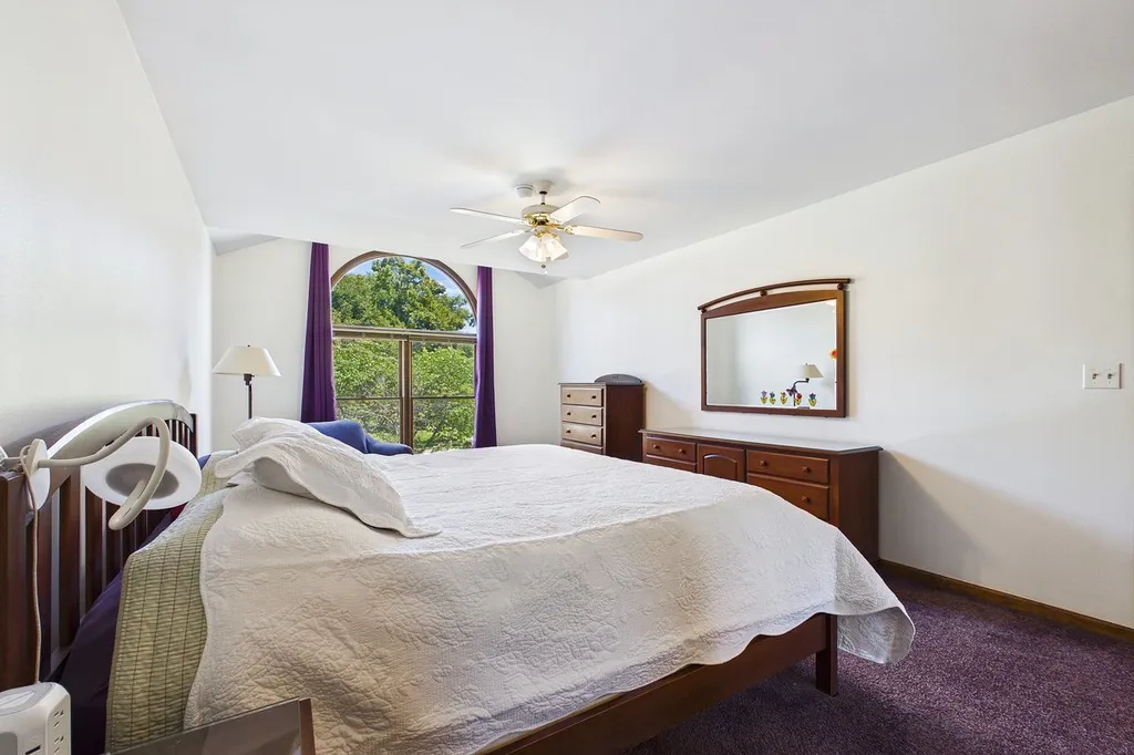 428 Lindley Avenue Westmont IL 60559