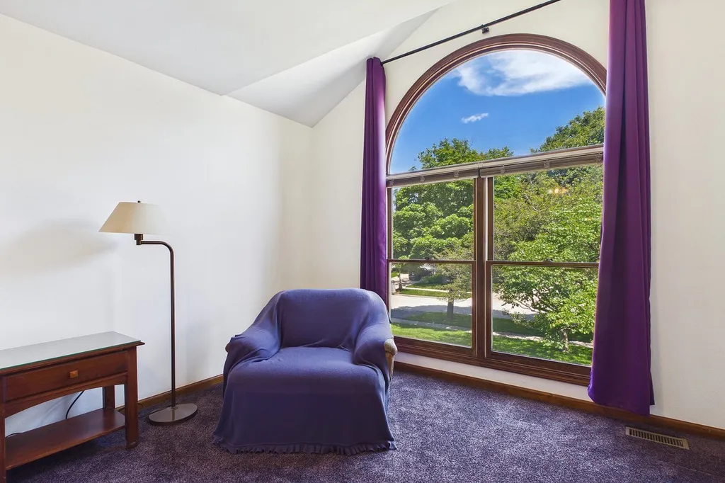 428 Lindley Avenue Westmont IL 60559