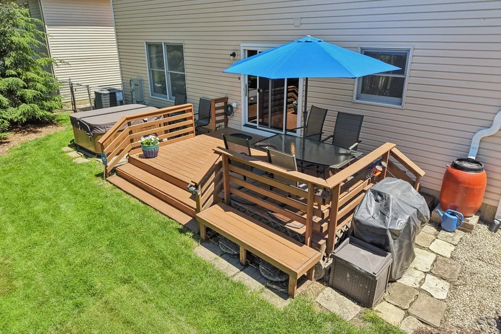 428 Lindley Avenue Westmont IL 60559