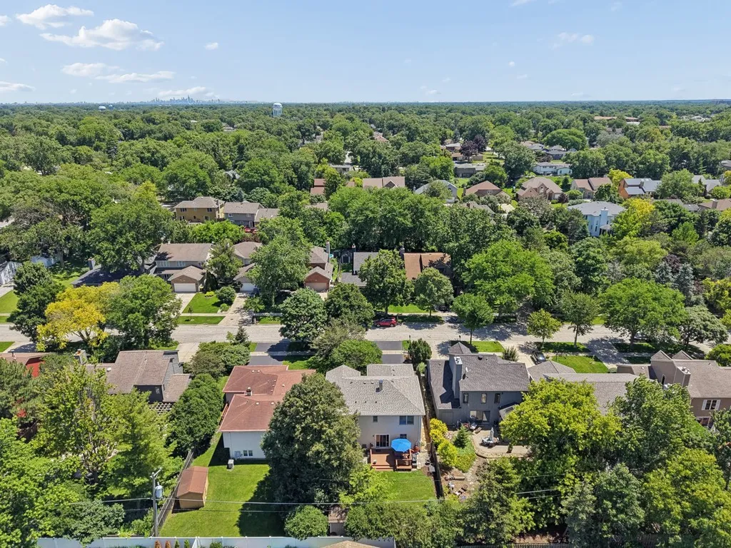 428 Lindley Avenue Westmont IL 60559