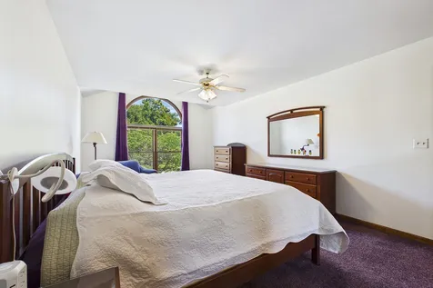 428 Lindley Avenue Westmont IL 60559