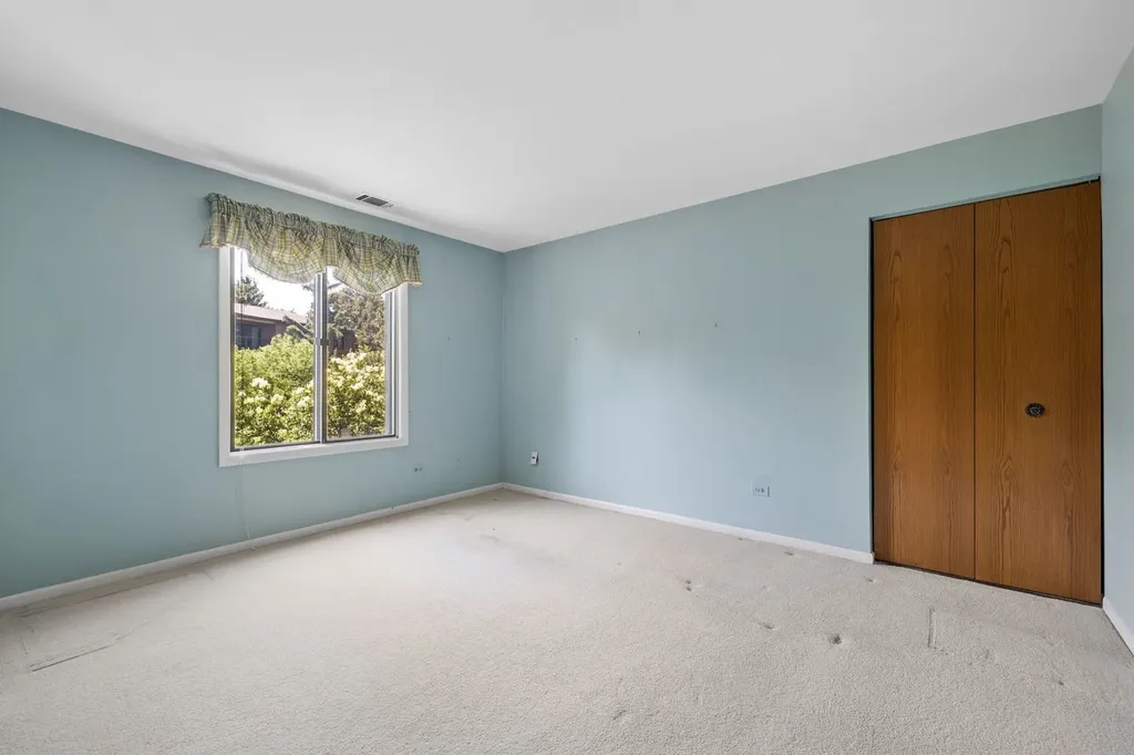 7510 Farmingdale Drive Darien IL 60561
