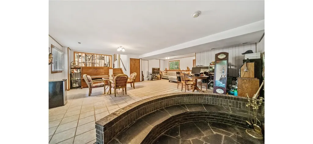 8408 Lakeside Drive Downers Grove IL 60516