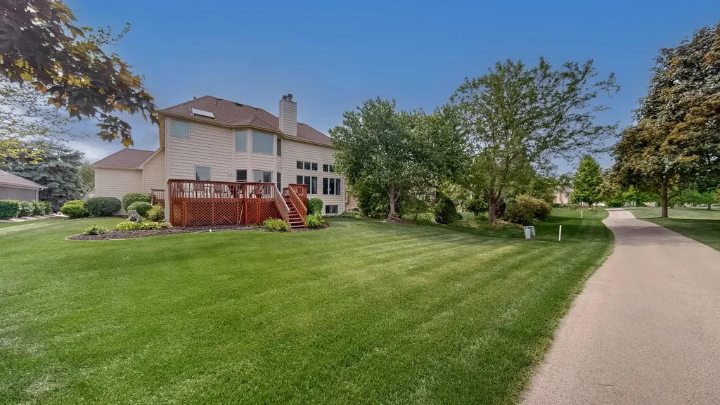 2361 Legacy Drive Aurora IL 60502