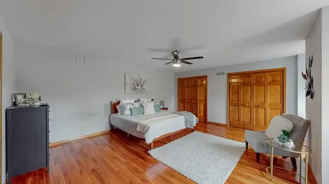 2361 Legacy Drive Aurora IL 60502