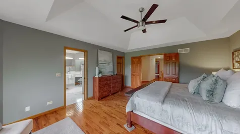 2361 Legacy Drive Aurora IL 60502